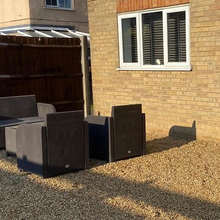 Riverside Park Ground Floor Apartment - St Neots Kültér fotó