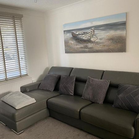Riverside Park Ground Floor Apartment - St Neots Kültér fotó