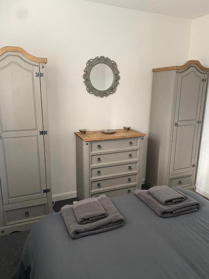 Riverside Park Ground Floor Apartment - St Neots Kültér fotó