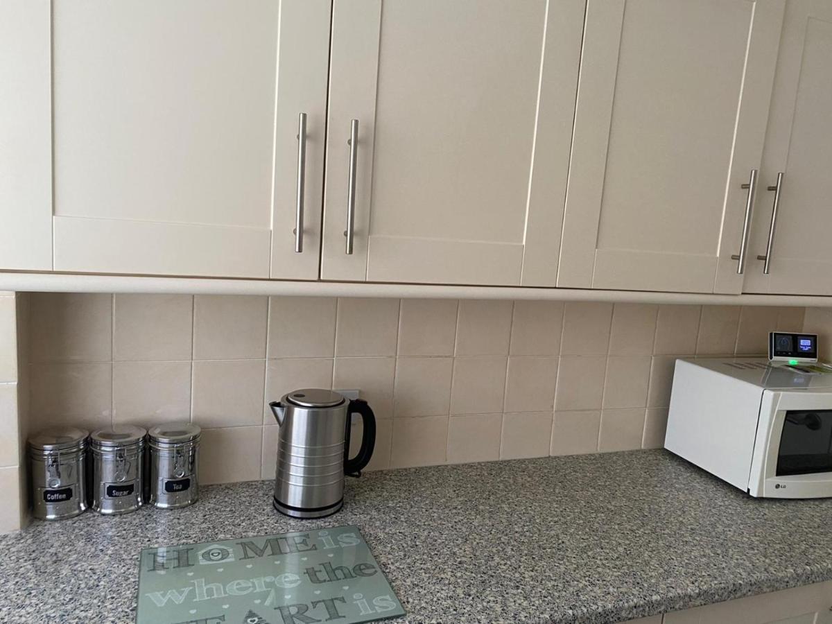 Riverside Park Ground Floor Apartment - St Neots Kültér fotó