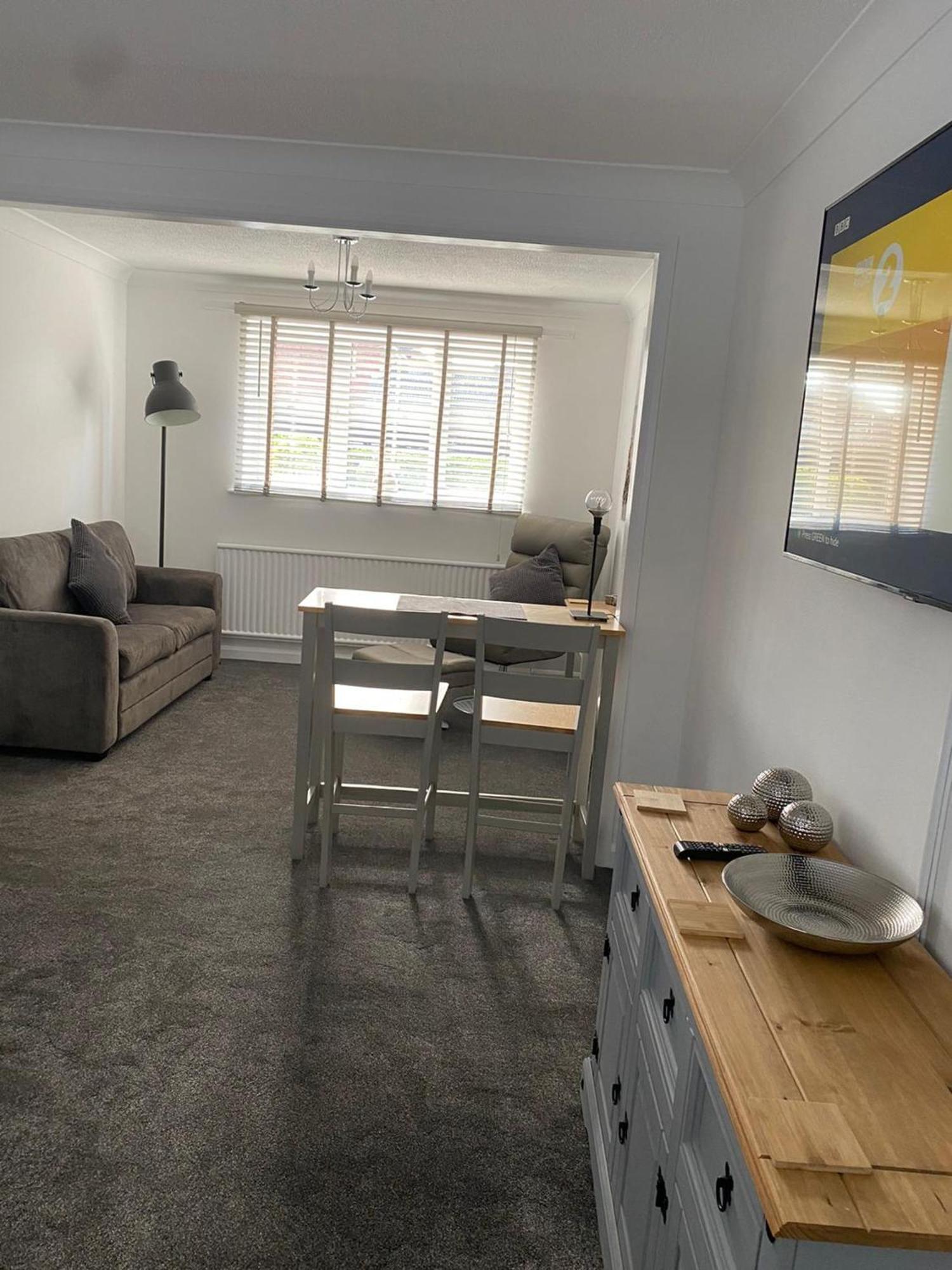 Riverside Park Ground Floor Apartment - St Neots Kültér fotó